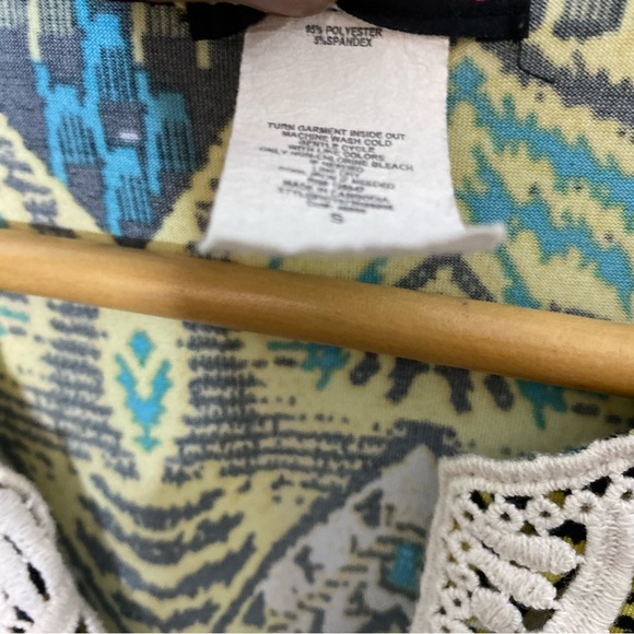 Vintage : Cocomo : size : S : Y2K boho crochet summer print blouse top - Picture 9 of 9